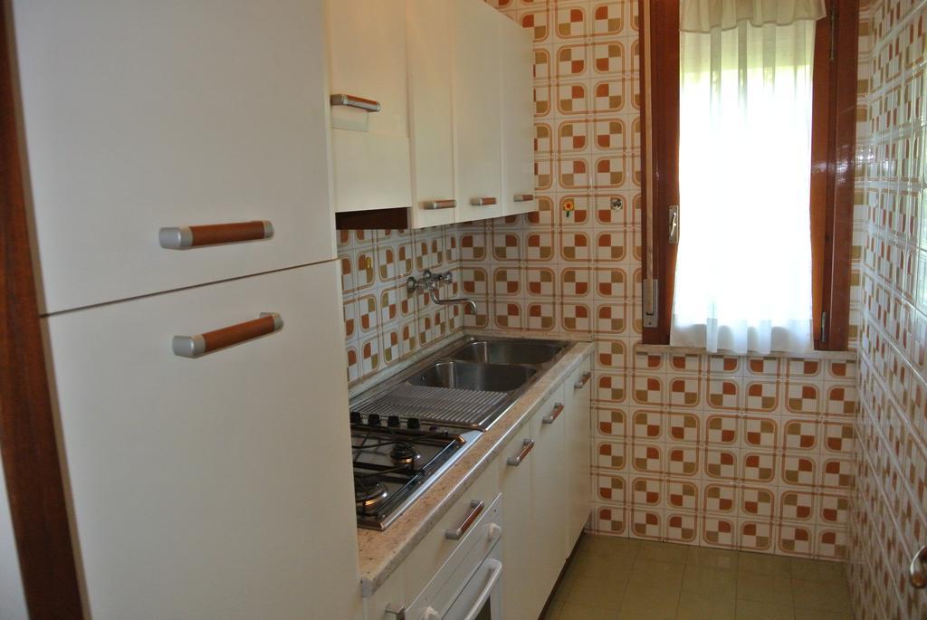 Residence Gardenia Lignano Sabbiadoro Exteriör bild